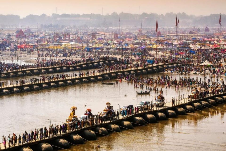 Day, People, Natural landscape, Activities, Beach, City view, Lake view, River view, Sea view, group of guests