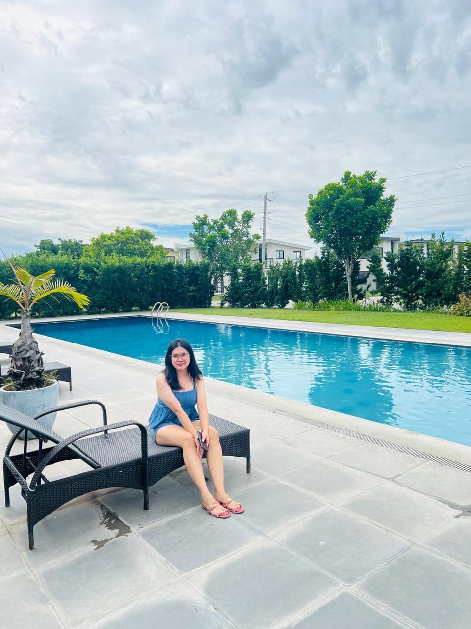 Day, People, Natural landscape, Guests, Pool view, Swimming pool, sunbed