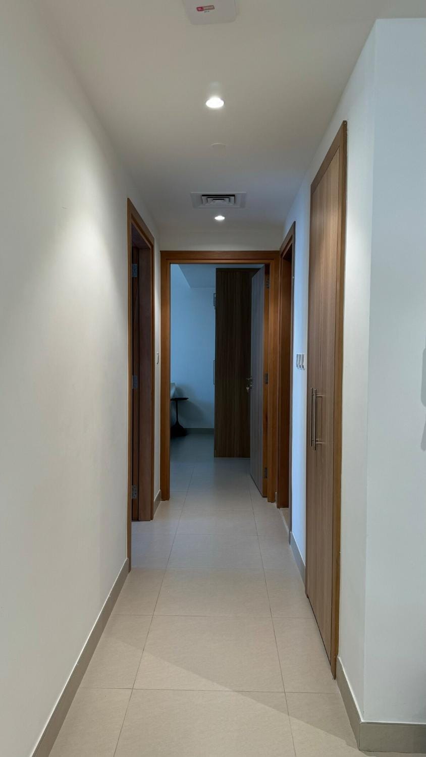 Светлая и просторная квартира Apartment in Al Sharjah