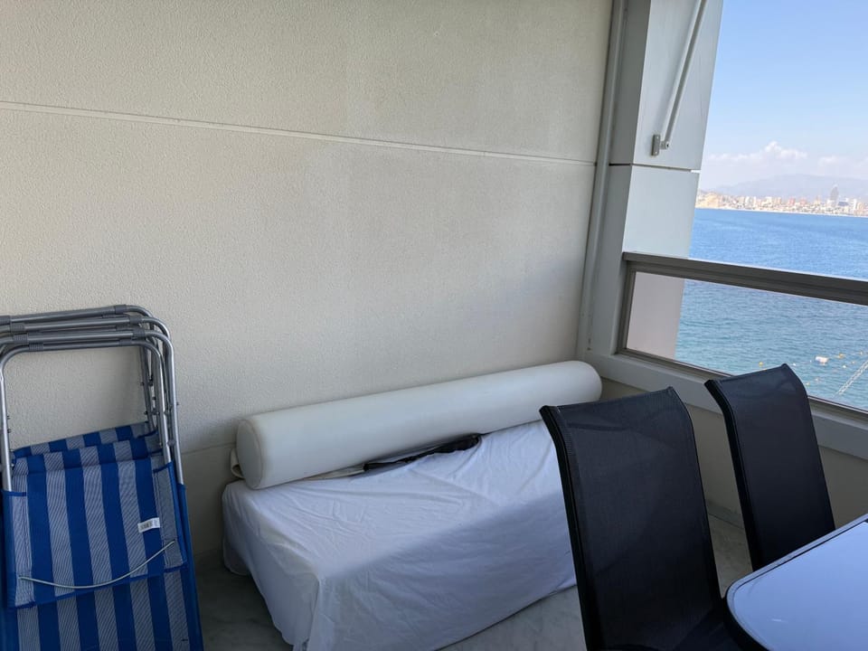 Excellent apartment in front of the sea! Apartment in Benidorm