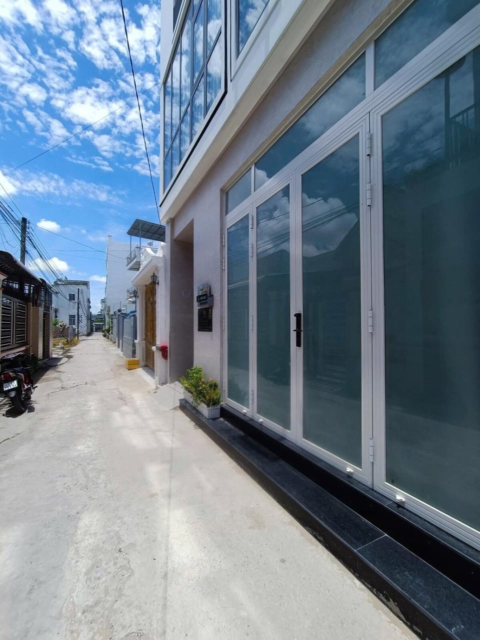 Dr 502 Modern Studio With City View And Kitchen Apartment in Cambodia