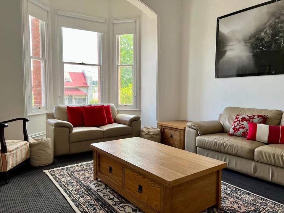 Charming Heritage Home House in Launceston