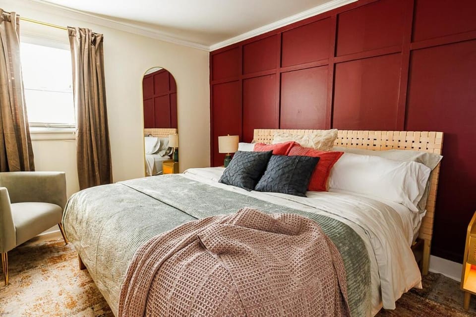 Bed, Bedroom