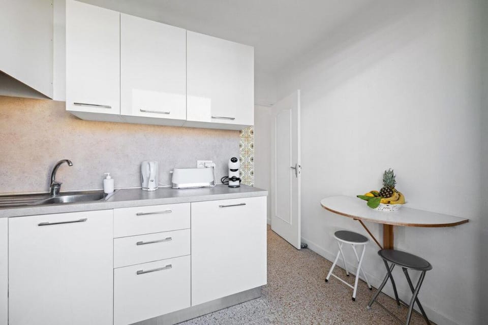 LE STELLA - Central - Terrasse - Parking - Wifi Apartment in Roquebrune-Cap-Martin