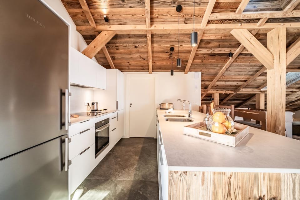 Kitchen or kitchenette, oven, stove