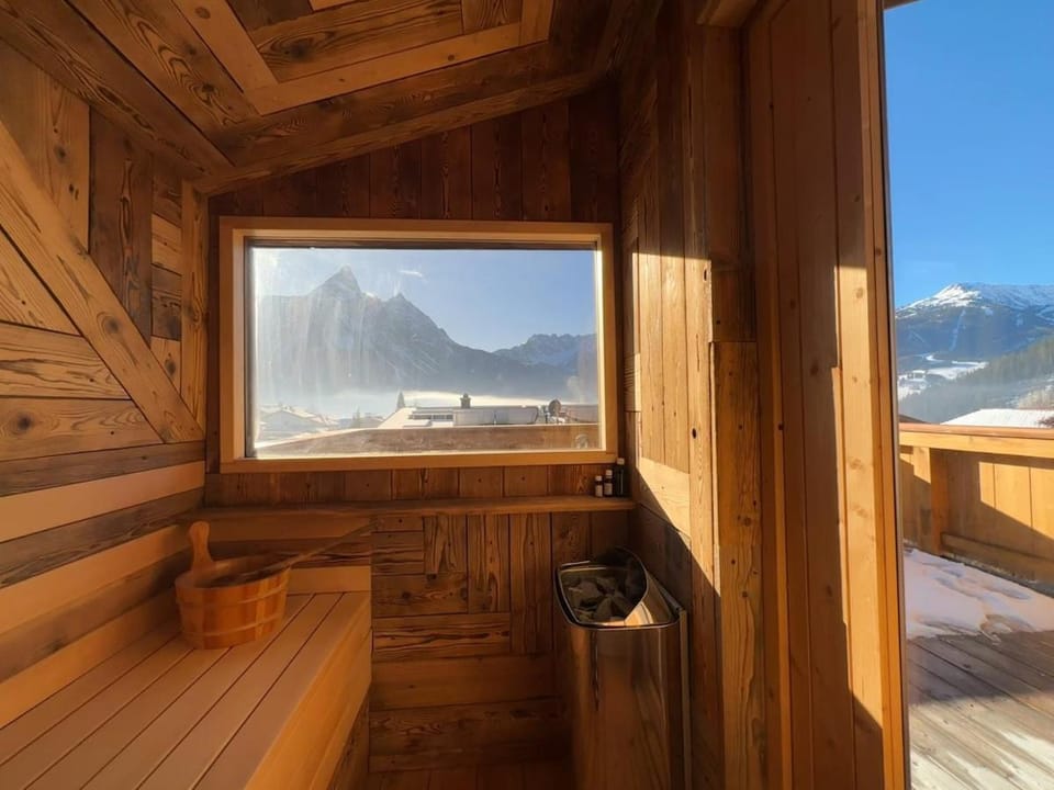 Panorama Chalet Ehrwald Apartment in Garmisch-Partenkirchen