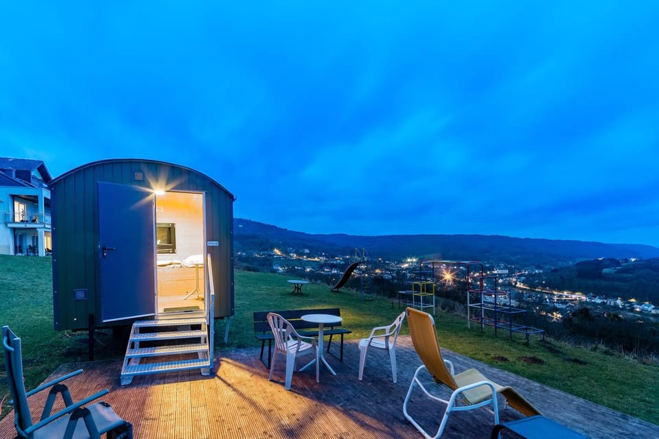 Property building, Night, Natural landscape, View (from property/room), Balcony/Terrace, Dining area, Mountain view