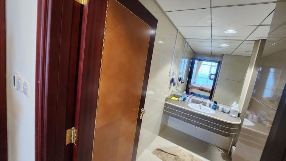 Blue Horizon Stays at Ajman Corniche Apartment in Ajman