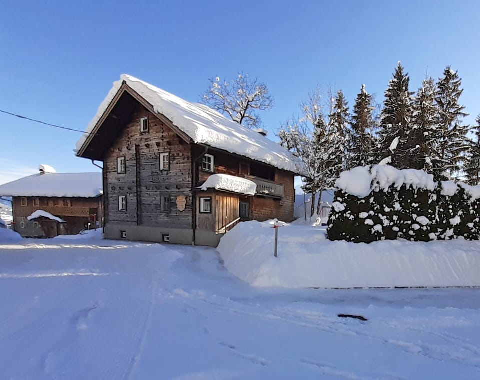 Property building, Day, Winter