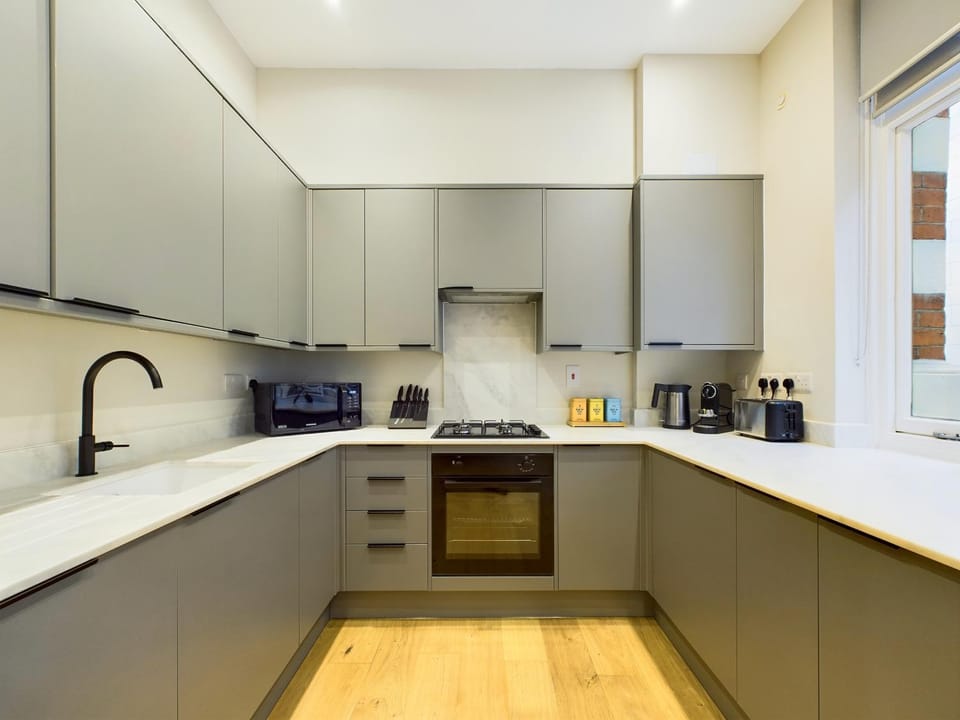 Coffee/tea facilities, Kitchen or kitchenette, pet friendly, stove, toaster