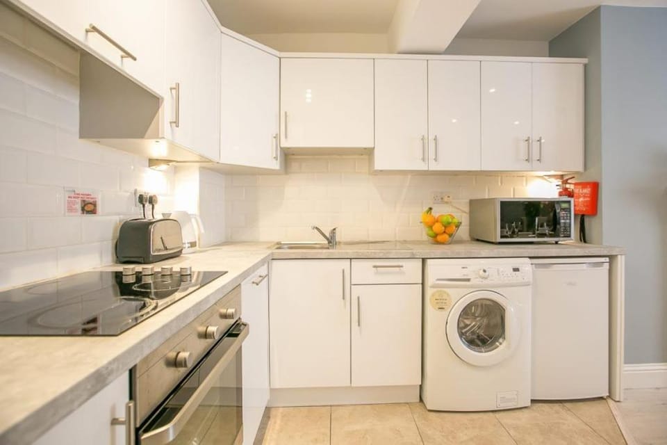 Pearse Street Gardens Apartment in Dublin