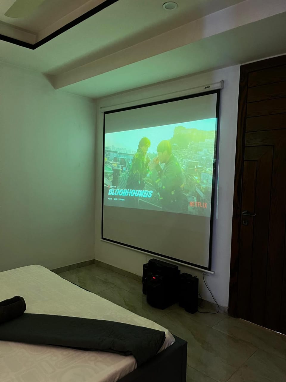 Cineplex Lodges Executive 1 Apartment in Islamabad Capital Territory