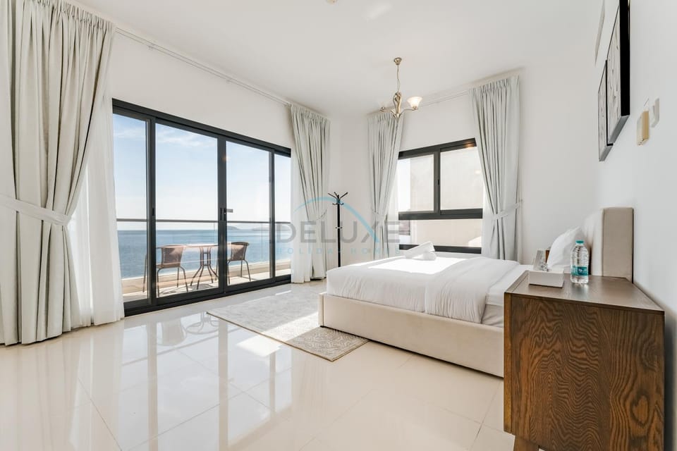 Bed, Photo of the whole room, Bedroom, Sea view