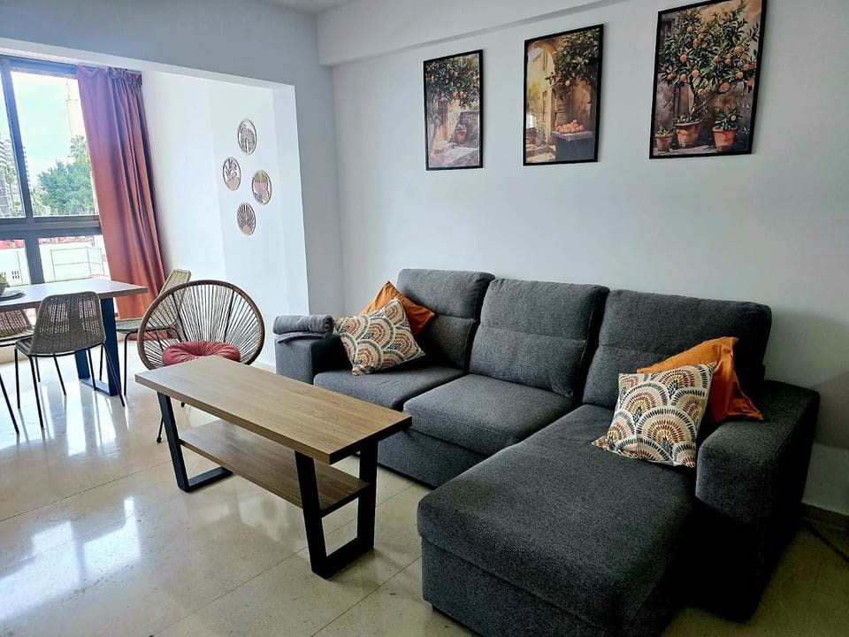 BENIDORM Ibiza Beautifull Apartment in the centre Apartment in Benidorm