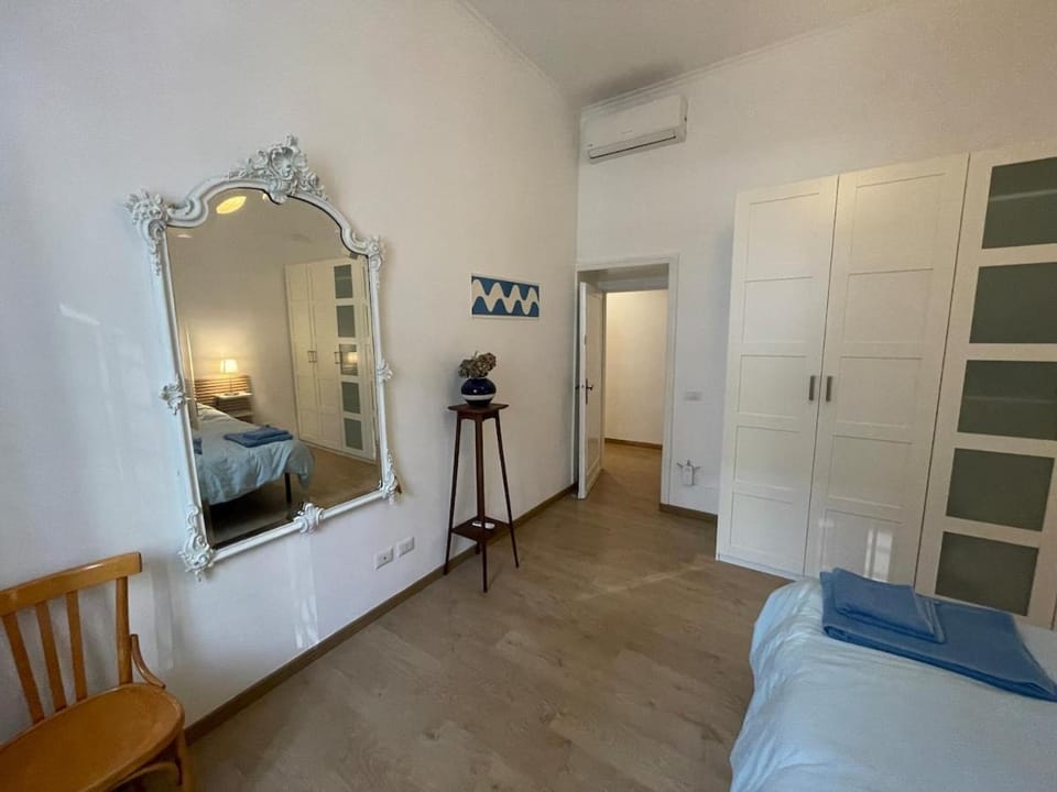 Theo's House in Rome Ostiense Apartment in Rome
