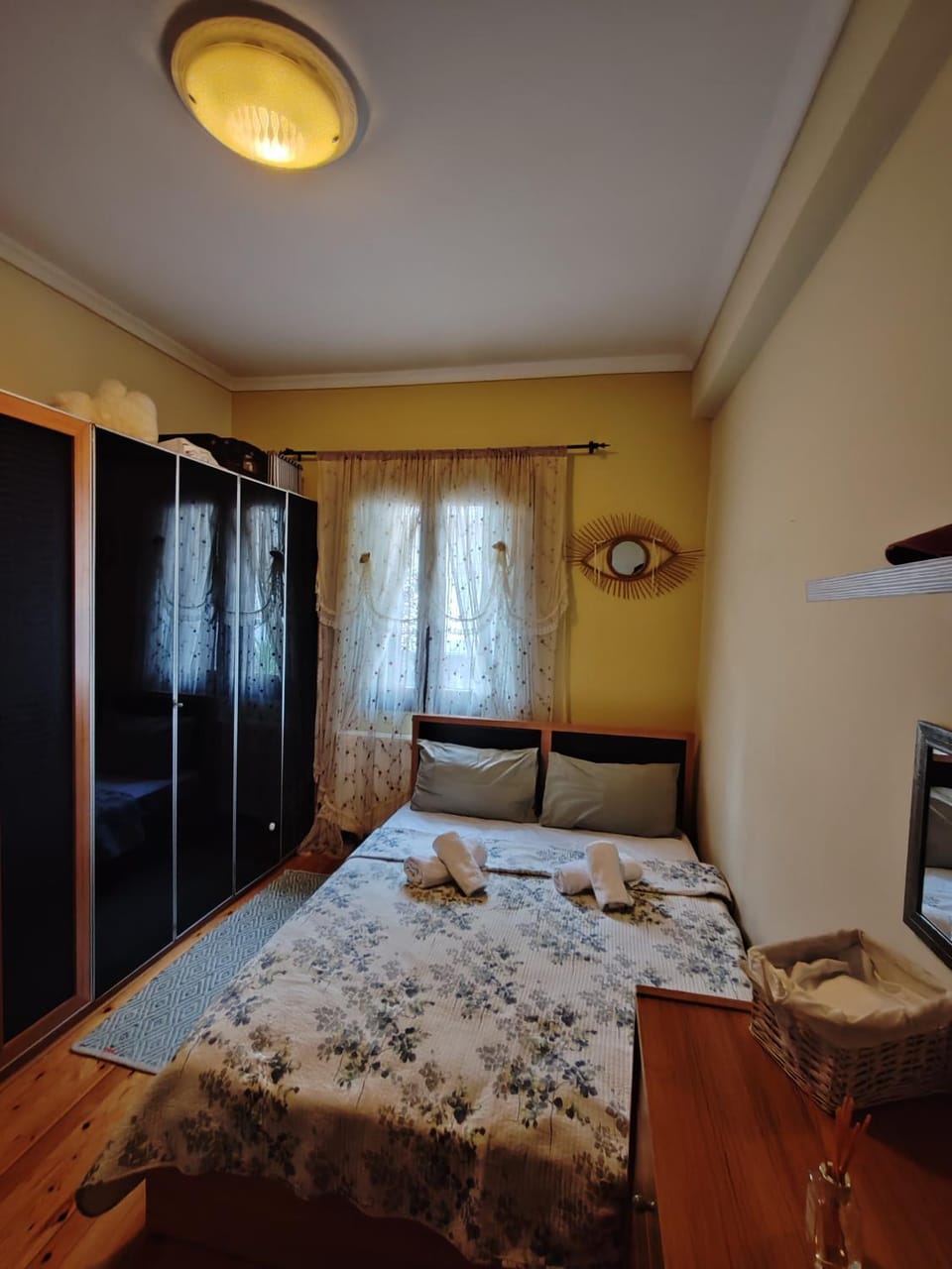 Bed, Photo of the whole room, Bedroom, wardrobe
