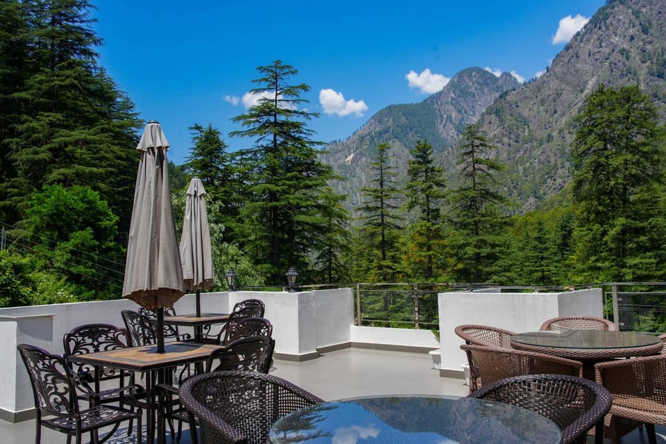 Balcony/Terrace, Mountain view