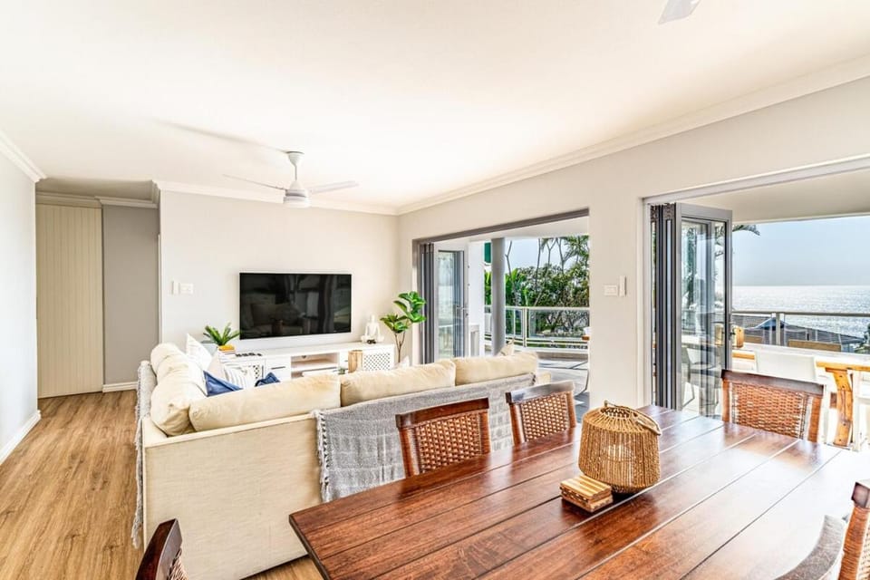 Long Island Oasis Apartment in Dolphin Coast