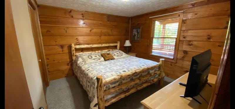 Mountain Laurel House in Sevier County