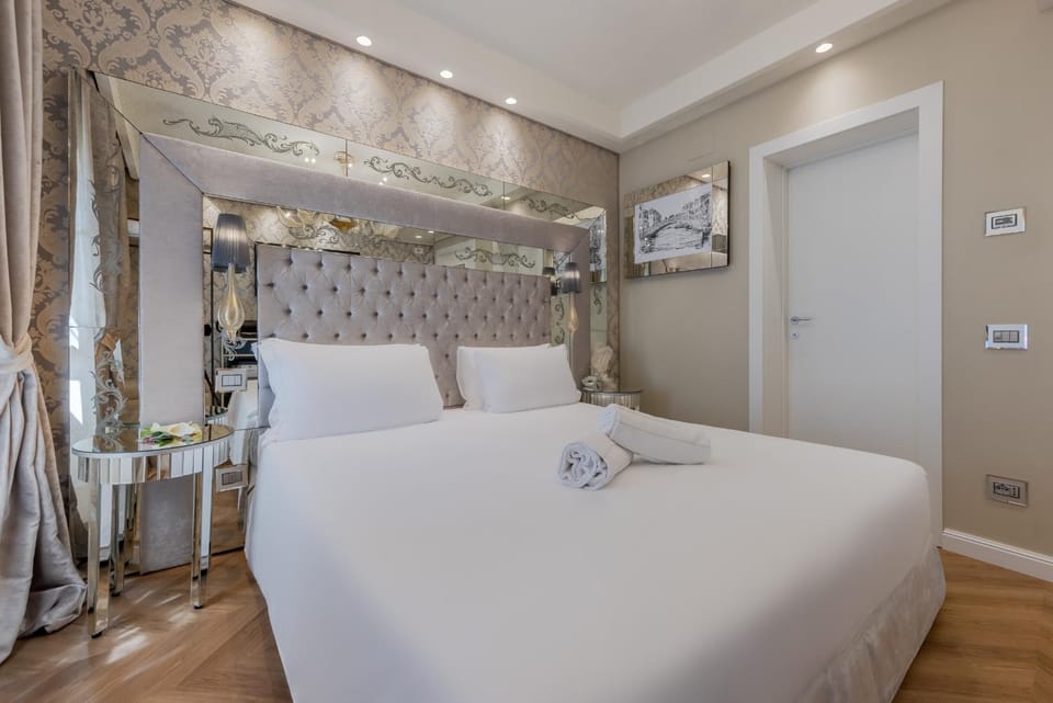 Bed, Decorative detail, Bedroom
