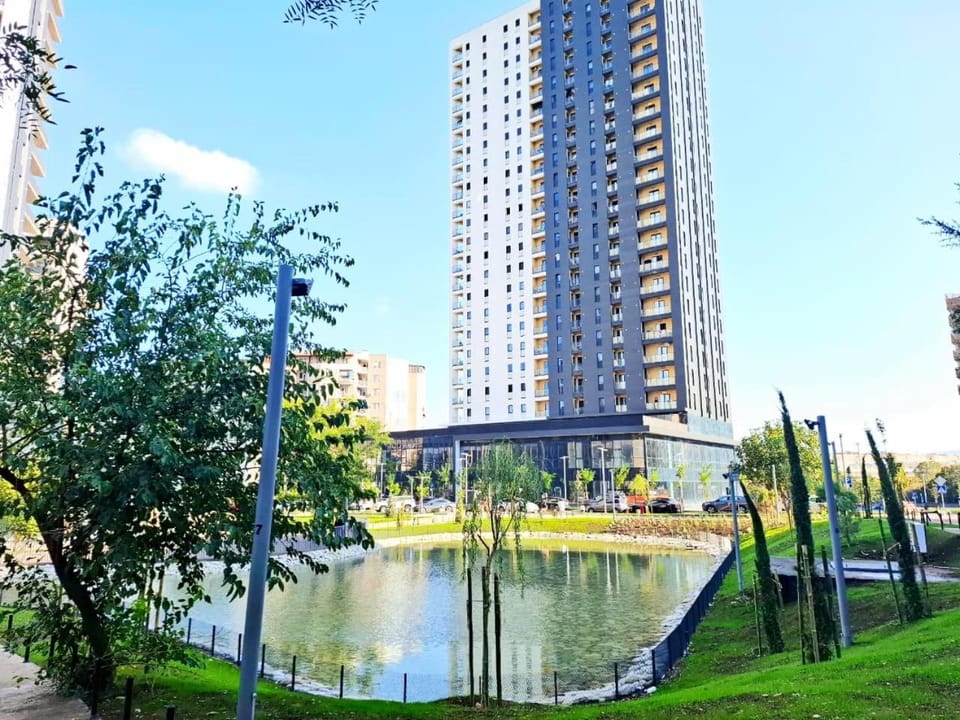 Modern Big Studio with River view, M2 Saburtalo Apartment in Tbilisi, Georgia