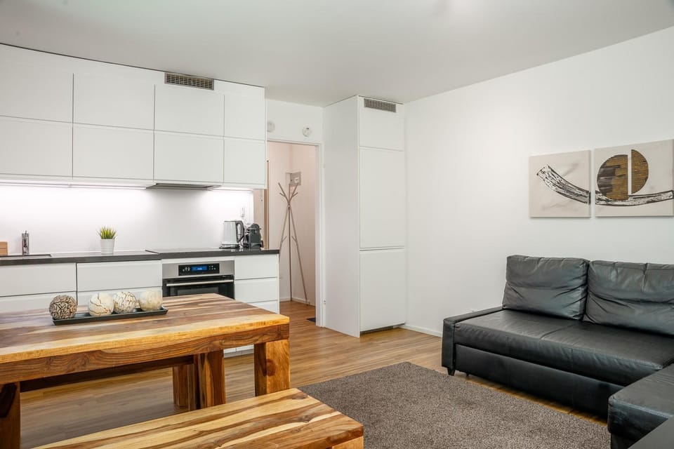Kitchen or kitchenette, Living room, Seating area, Dining area, Food, stove, toaster, kitchen