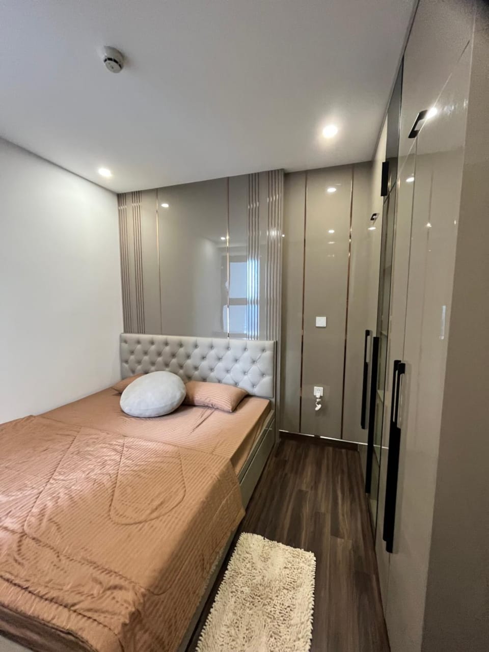 Hoàng Huy Commerce - Lotus - Mun Homestay Apartment in Laos