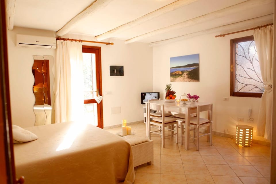 Chic Villa Antonina B4 1 BedroomApartment sleeps 4 Apartment in Sardinia