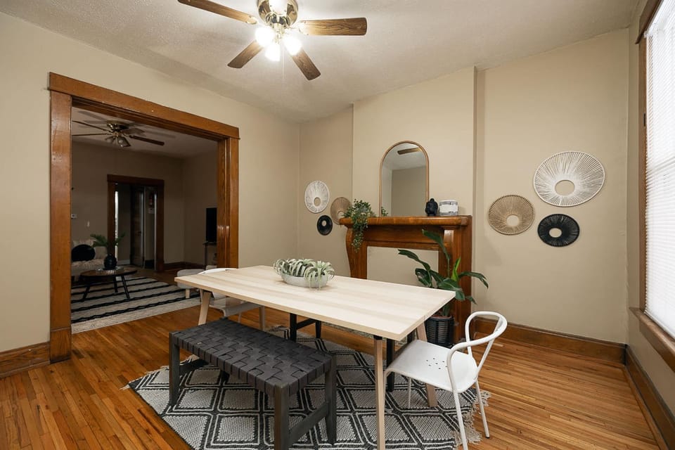 Bright Spacious 5BR Perfect for Groups or Family House in Ohio