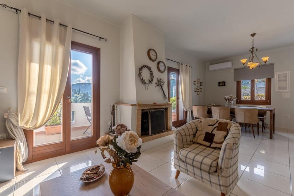 Melanes Serenity 3Br Apartment Apartment in Naxos, Naxos and Lesser Cyclades, Greece