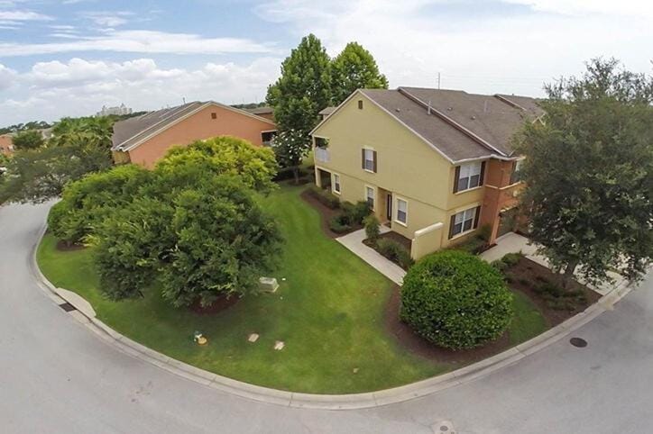 Property building, Natural landscape, Garden, Street view