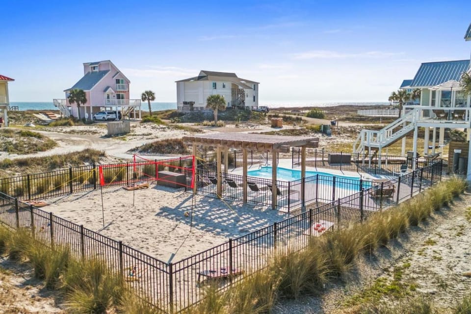 Natural landscape, Beach, Pool view, Sea view, Swimming pool, sunbed