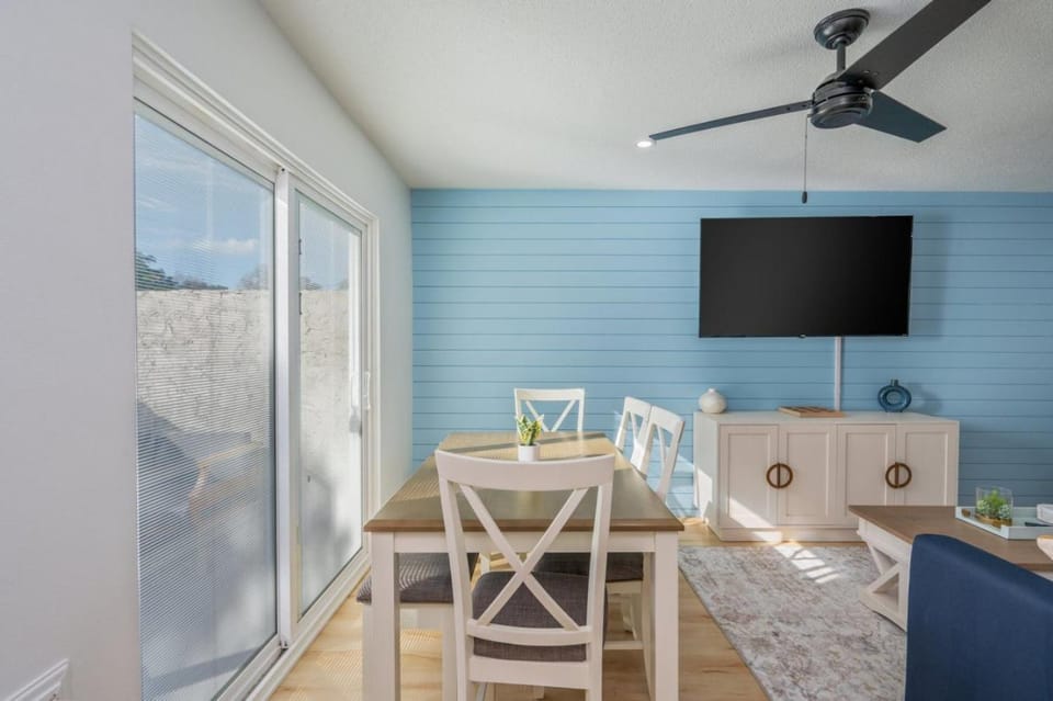 Sunny Haven 623 1BR Townhome in Fort Walton Apartment in Wright