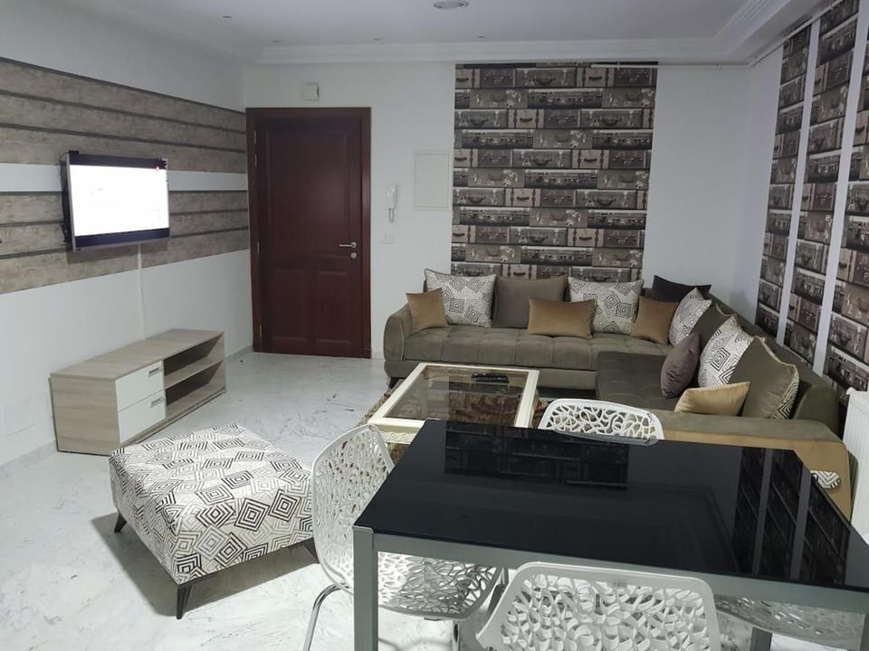 Cosy and Charming Apartment close to TUNISIA MALL Lac2 Tunis Apartment in Tunis Governorate, Tunisia