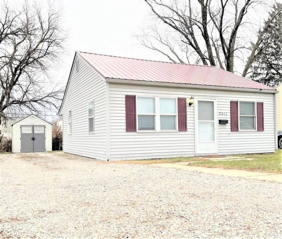 Property building, Parking