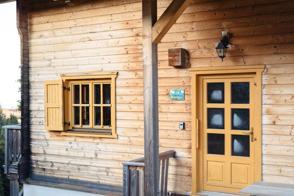 Property building, Facade/entrance, Off site