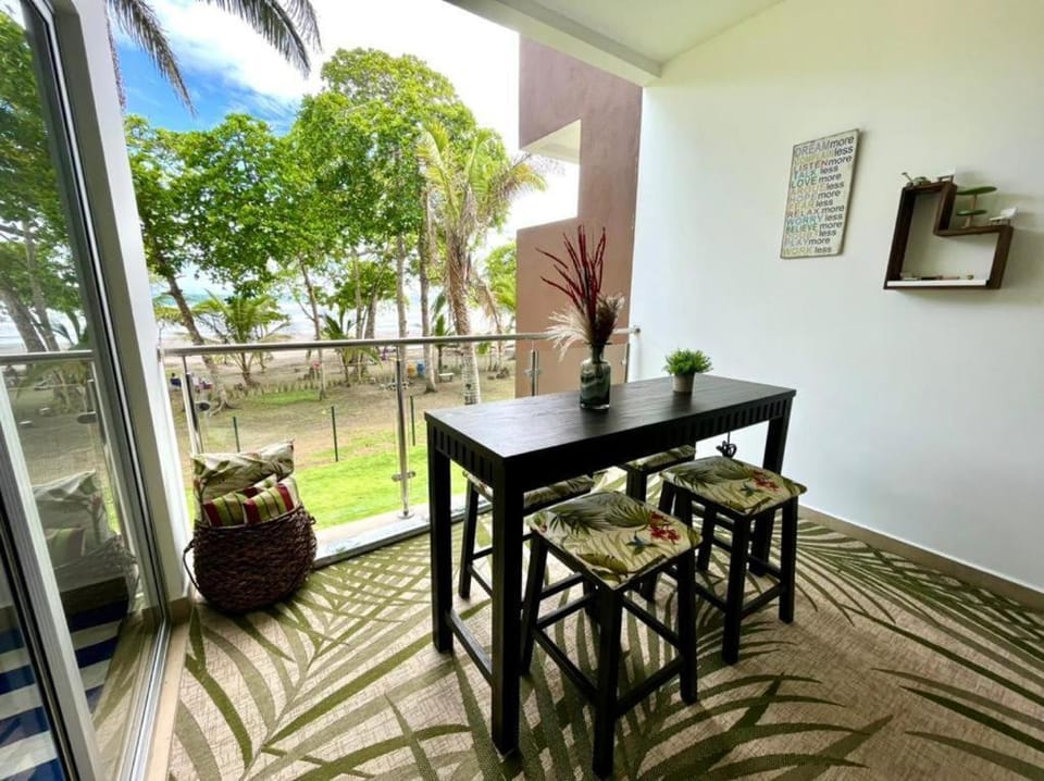 Stylish Oceanfront Condo 3205 | Playa Bejuco + Bright Design + Pool Apartment in Esterillos Este