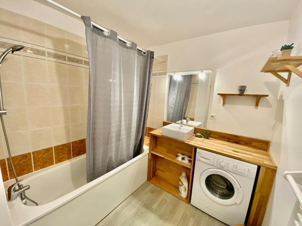 Le Dolto bright for 4 people Apartment in Poitiers