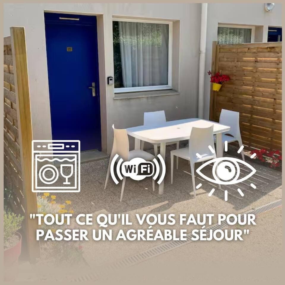 Gîte vue mer, plage de Trestel House in Trévou-Tréguignec