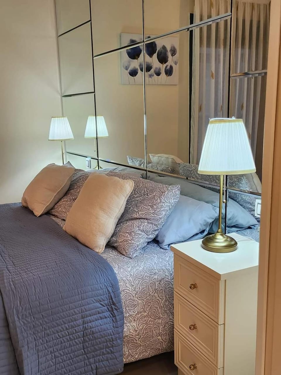 Bed, Bedroom