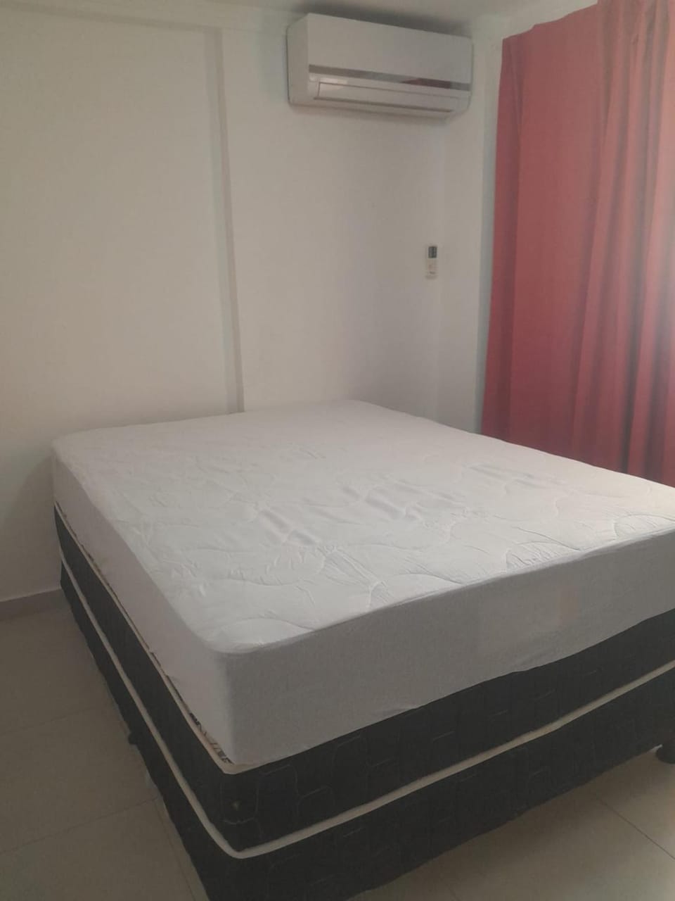 Bed, Bedroom, air conditioner