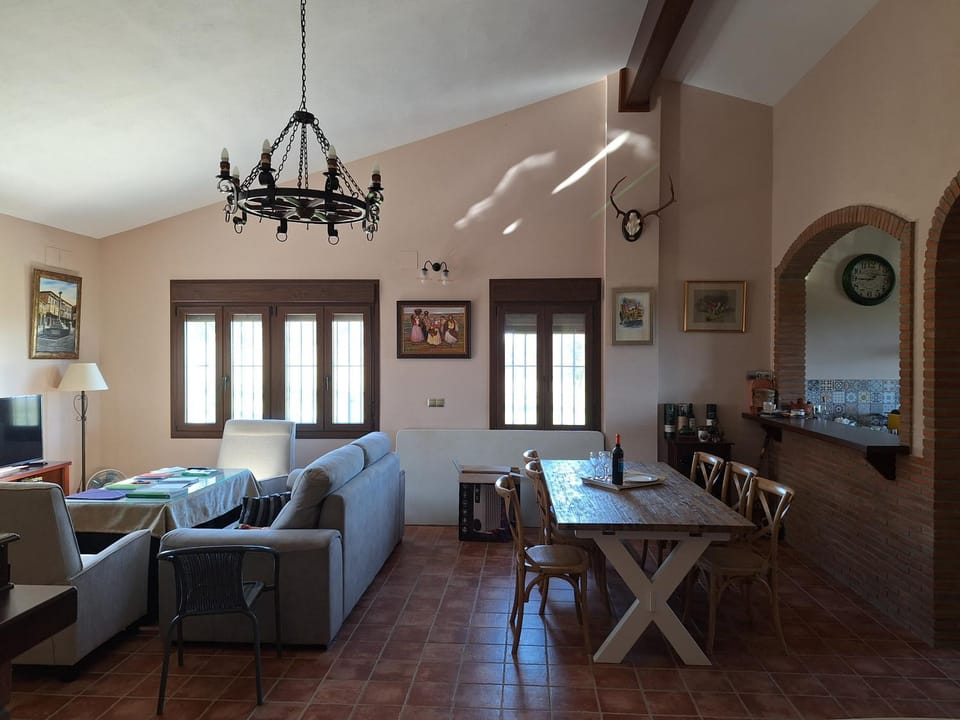 Casa Dehesa La Lancha Chalet in Sierra de Huelva