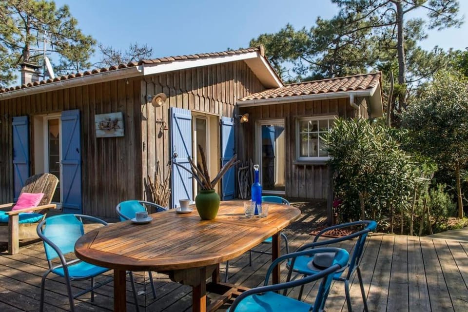 Dining area, Garden view
