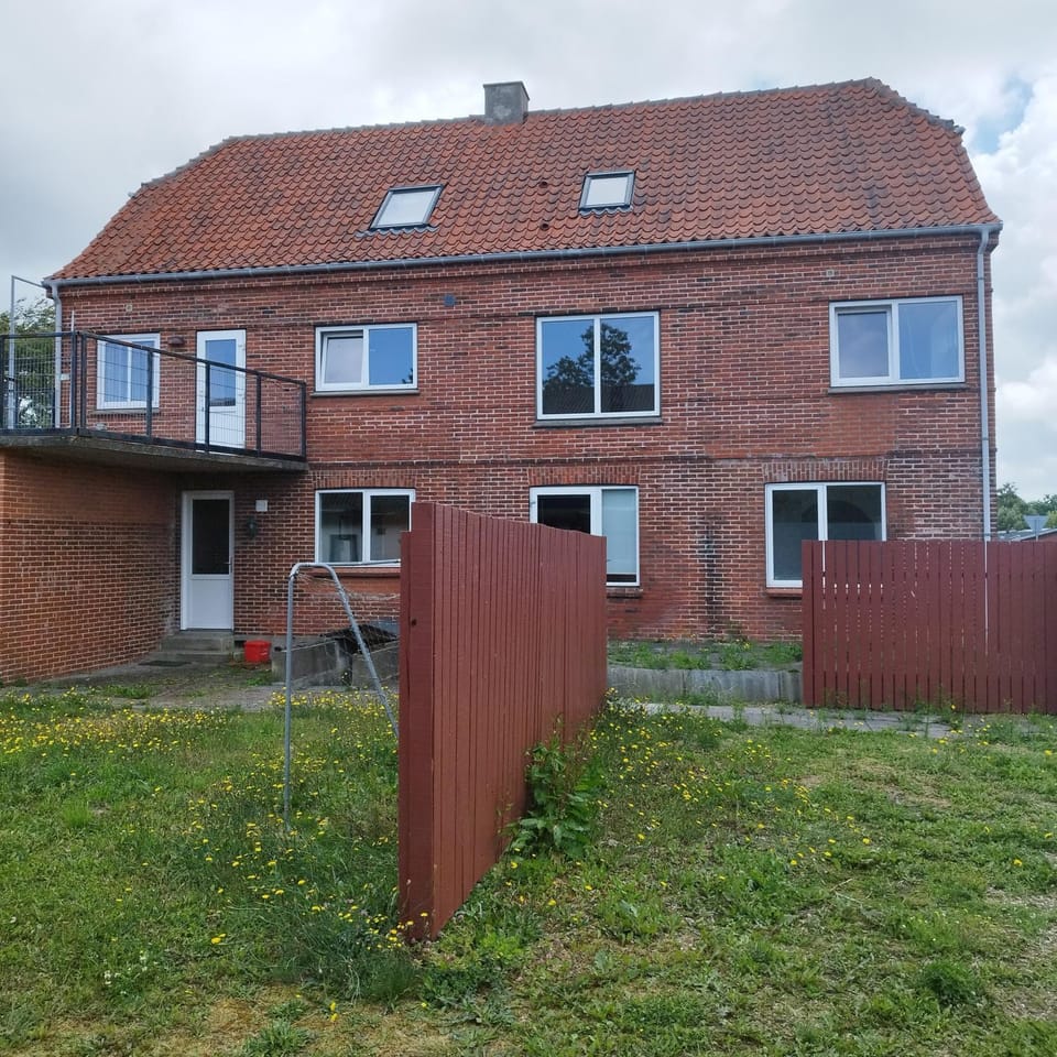 Property building, Garden view