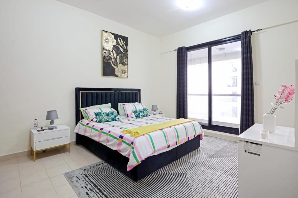 LUXURY 1BED MARINA VIEW JBR BEACH POoL PARKING House in Dubai