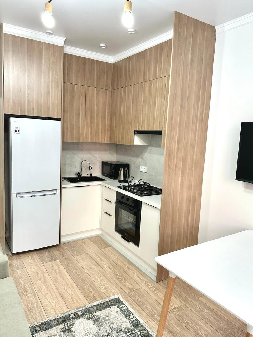 Airport Buta Legacy Apartment in Almaty