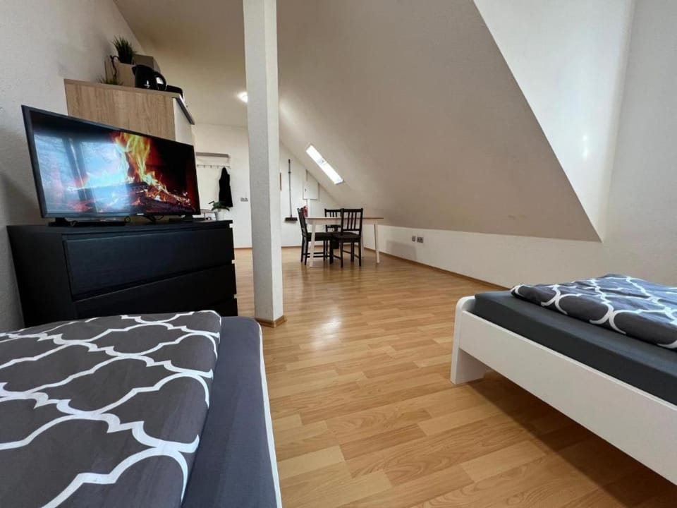 Bed, Photo of the whole room
