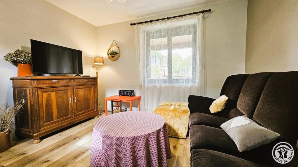 Gîte de France La maroussie 3 épis - Gîte de France 11 personnes MAE-5091 Apartment in Nouvelle-Aquitaine
