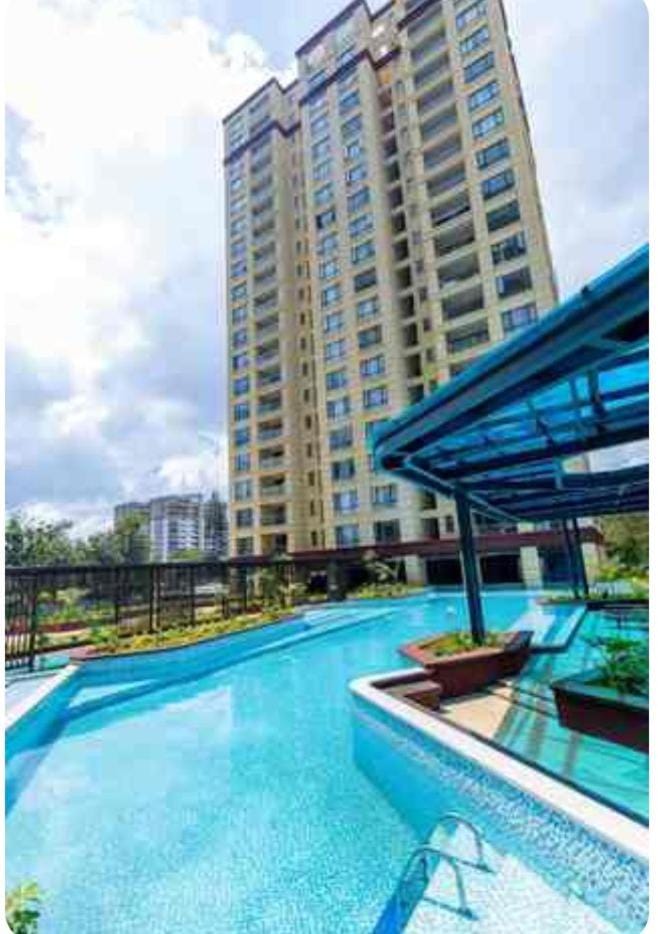 Alba with pool, gym, mini market, and free parking Apartment in Nairobi County