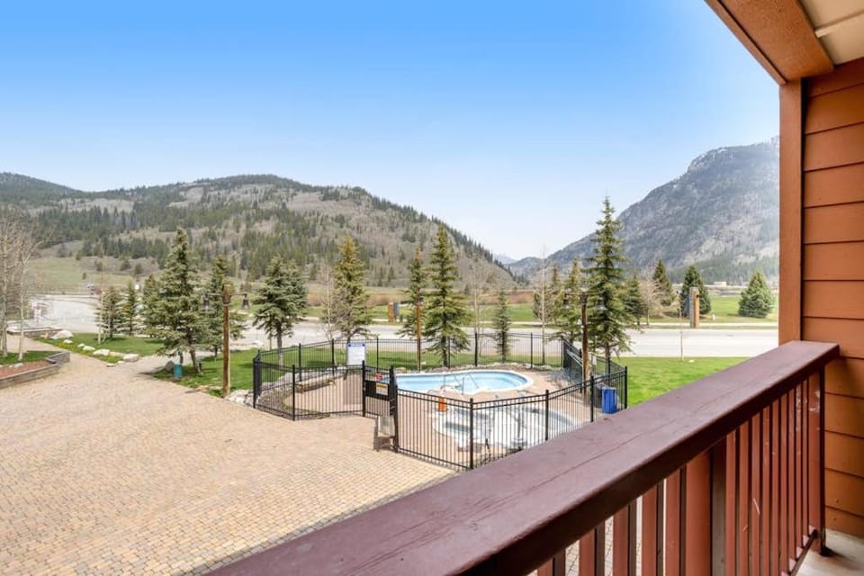 Copper Springs Lodge 215 Apartment in Copper Mountain